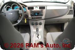 Vehicle photo 12