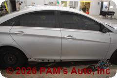 Vehicle photo 3