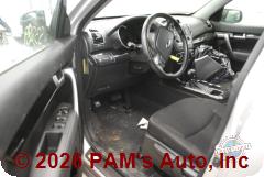 Vehicle photo 8
