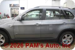 Vehicle photo 6