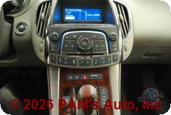 Vehicle photo 11
