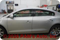 Vehicle photo 6