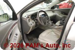 Vehicle photo 8
