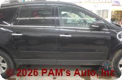 Vehicle photo 3