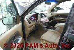 Vehicle photo 8