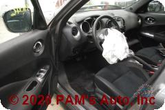 Vehicle photo 8