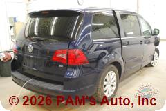 Vehicle photo 4