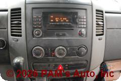 Vehicle photo 11