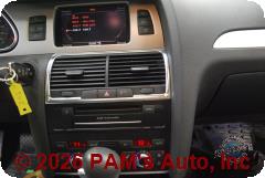 Vehicle photo 11