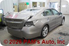Vehicle photo 4