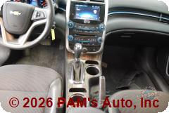 Vehicle photo 12