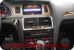 Vehicle photo 11