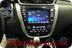 Vehicle photo 11