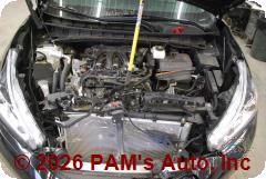 Vehicle photo 13