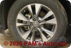 Vehicle photo 7