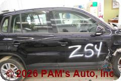 Vehicle photo 3