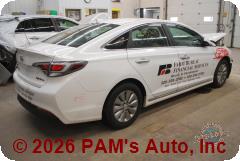 Vehicle photo 4