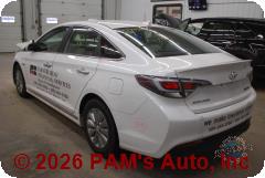 Vehicle photo 5