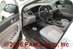 Vehicle photo 8
