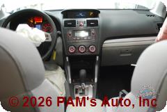 Vehicle photo 12