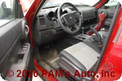 Vehicle photo 8