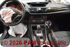 Vehicle photo 12