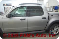 Vehicle photo 6