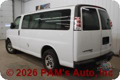 Vehicle photo 5