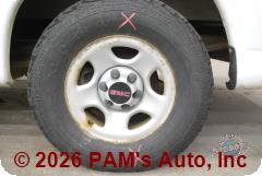 Vehicle photo 7