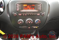 Vehicle photo 11