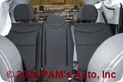 Vehicle photo 9