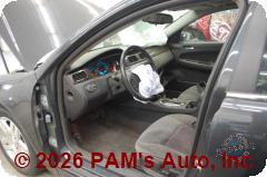 Vehicle photo 8