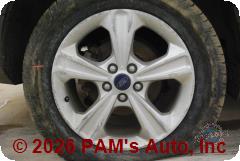 Vehicle photo 7