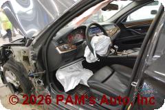 Vehicle photo 8