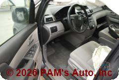 Vehicle photo 8