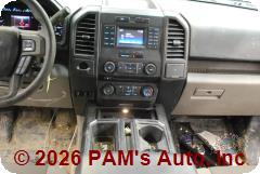 Vehicle photo 12