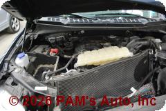 Vehicle photo 13