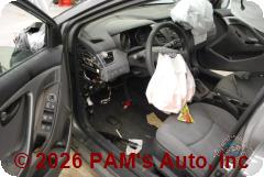 Vehicle photo 8