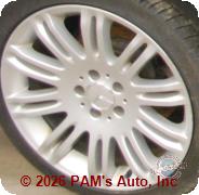 Vehicle photo 7