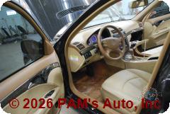 Vehicle photo 8