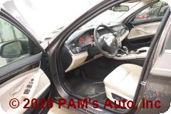 Vehicle photo 8