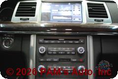 Vehicle photo 11