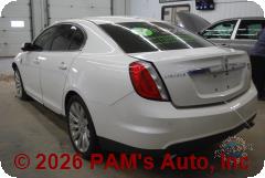 Vehicle photo 5