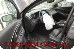 Vehicle photo 8