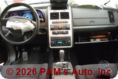 Vehicle photo 12