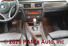 Vehicle photo 12