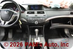 Vehicle photo 12