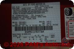 Vehicle photo 14