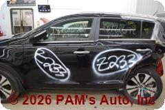 Vehicle photo 6