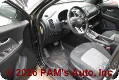 Vehicle photo 8